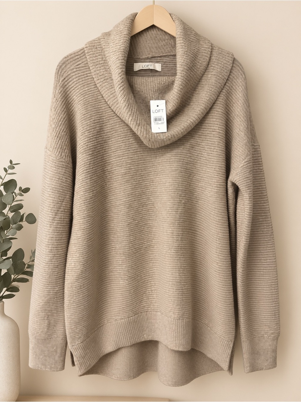 LOFT Women's Beige Cowl Neck Ribbed Sweater 🍁